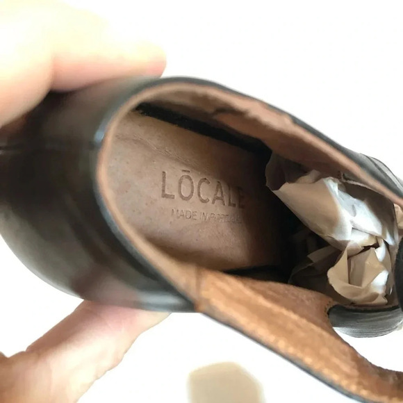 Locale Wedge  Leather Sandals - Picture 3 of 12